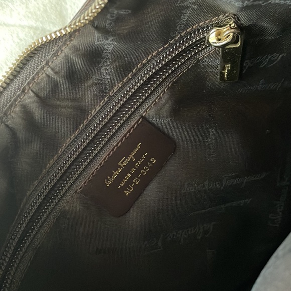 Salvatore Ferragamo handbag - vintage! - Picture 8 of 12